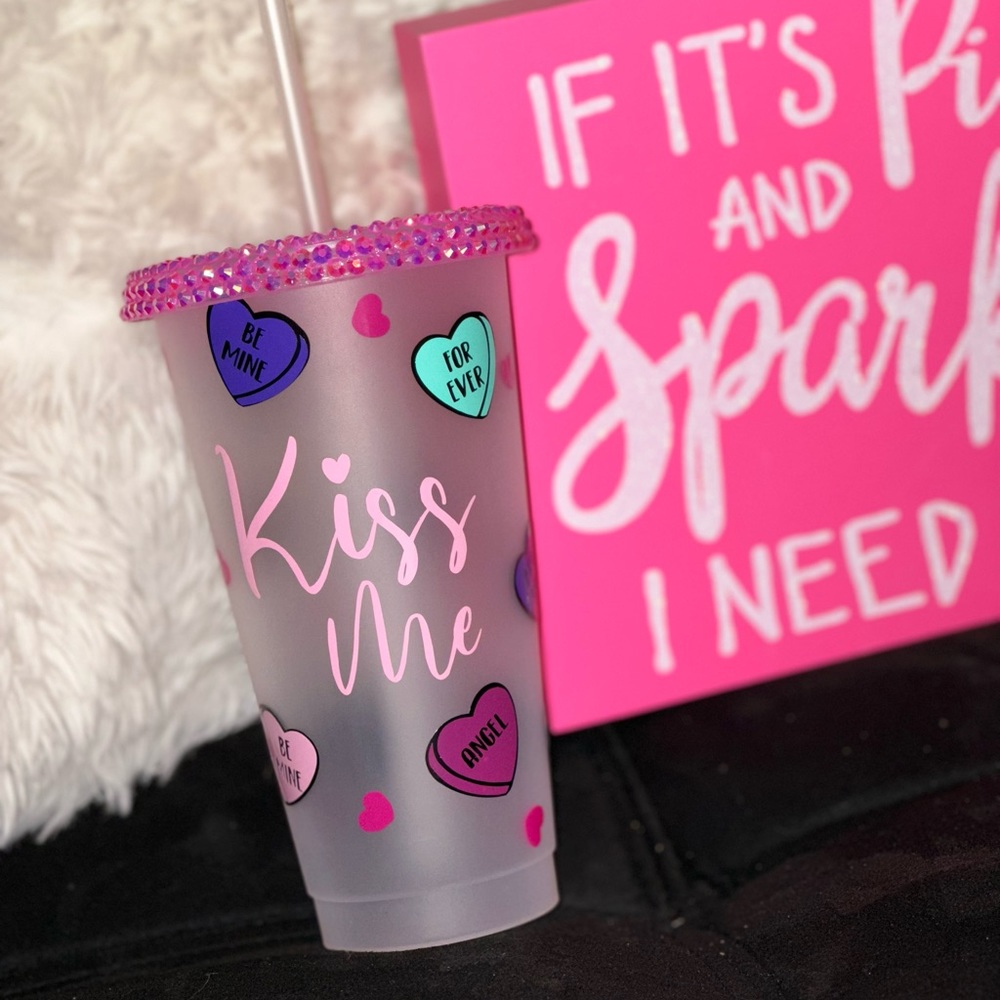 “Kiss me” tumbler